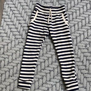 Childhoods Clothing pants/joggers  5T